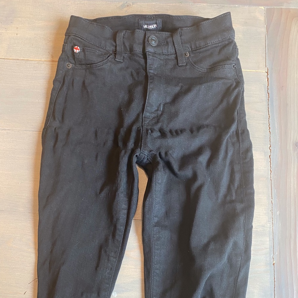 HUDSON JEANS BLACK SKINNY JEAN - Picture 2 of 7